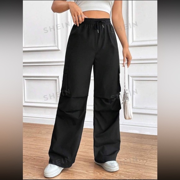 Cargo Pants - Picture 2 of 6